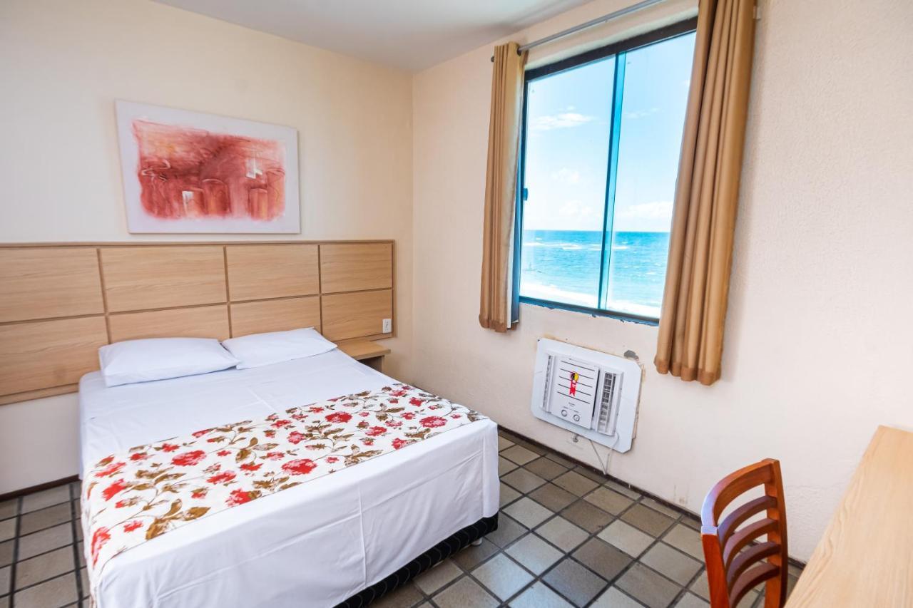 Hotel Dan Inn Express Salvador By Nacional Inn ภายนอก รูปภาพ
