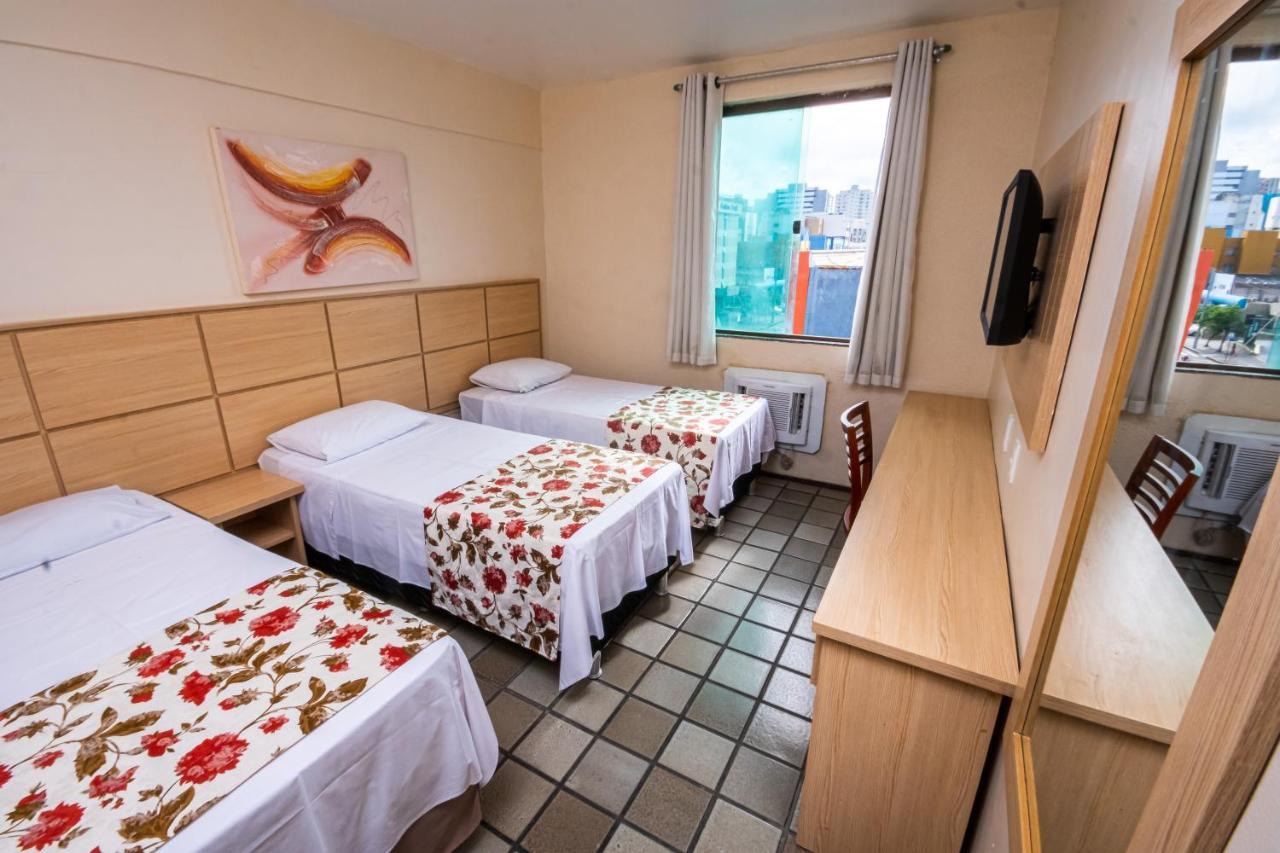 Hotel Dan Inn Express Salvador By Nacional Inn ภายนอก รูปภาพ