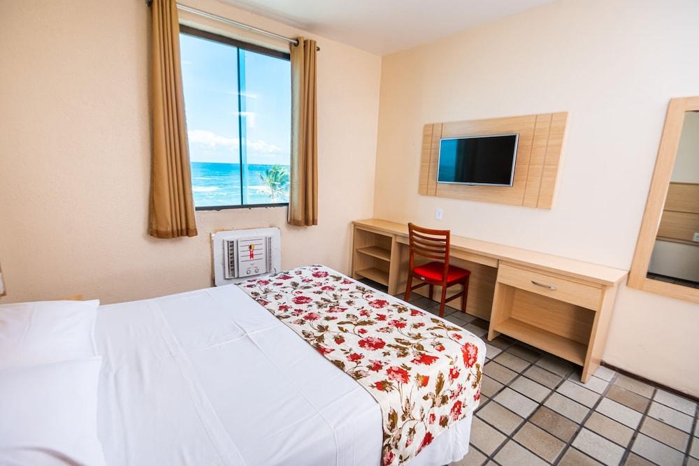 Hotel Dan Inn Express Salvador By Nacional Inn ภายนอก รูปภาพ